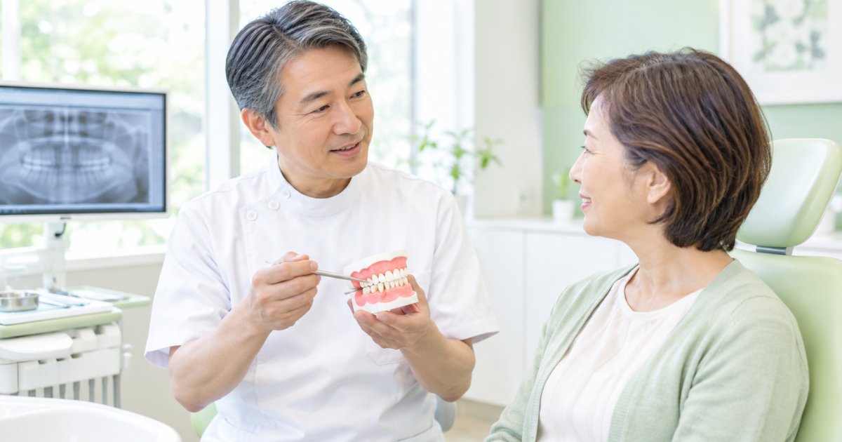 歯ぐきの出血が続く方へ｜歯周病菌と認知症・心疾患の関係と受診の目安
